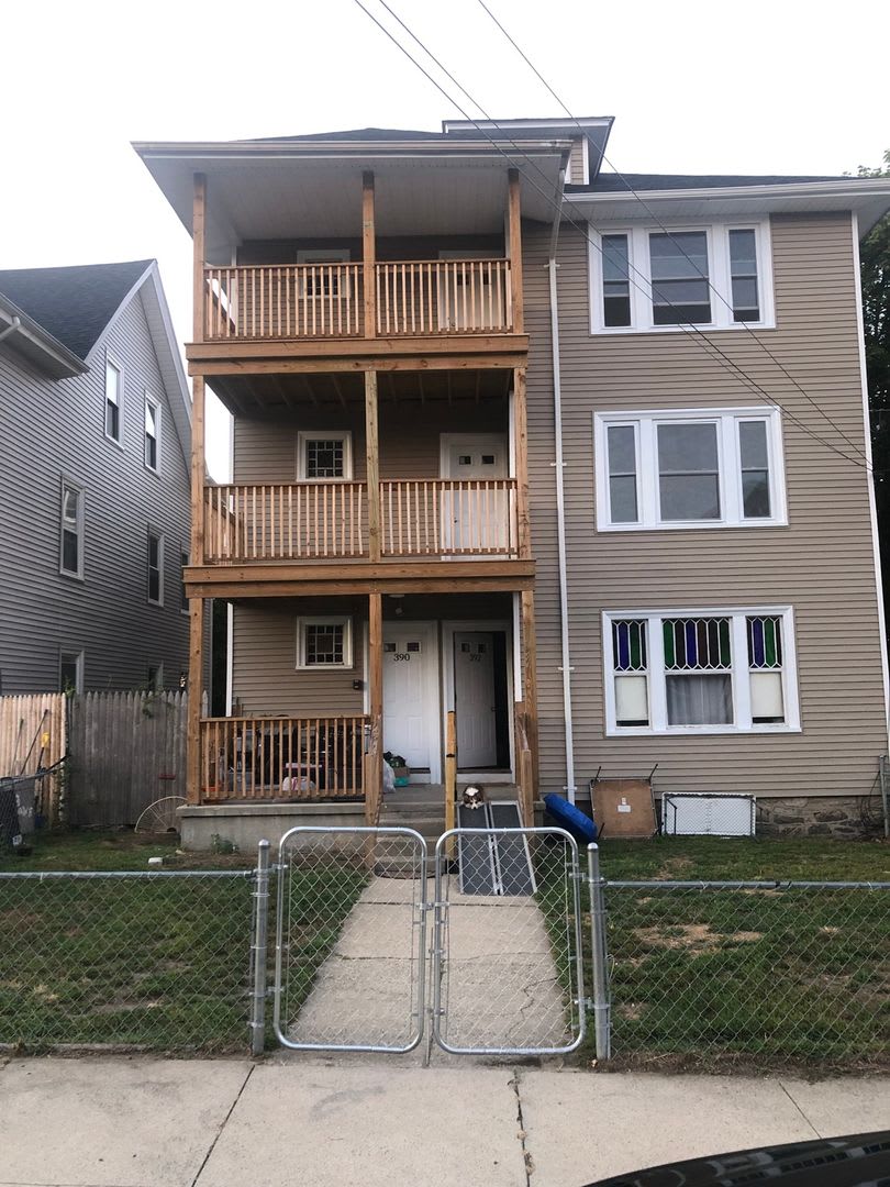 Spacious 3BR Apartment in Woonsocket, Rhode Island