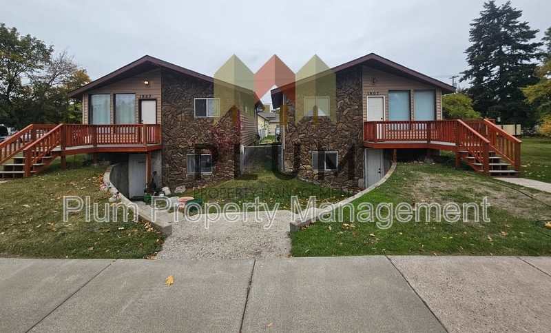 1909 South 14th Street West