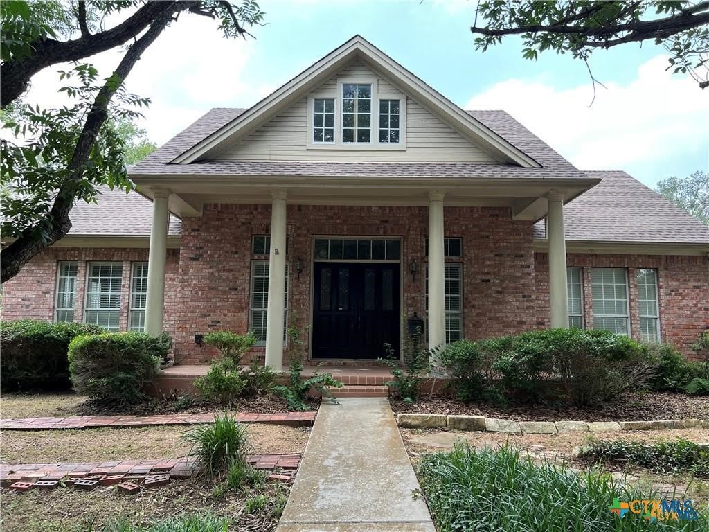 742 W San Antonio Street