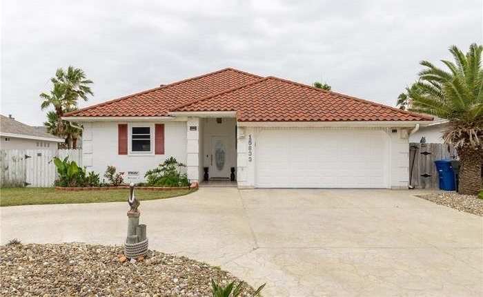 15833 Cuttysark Street