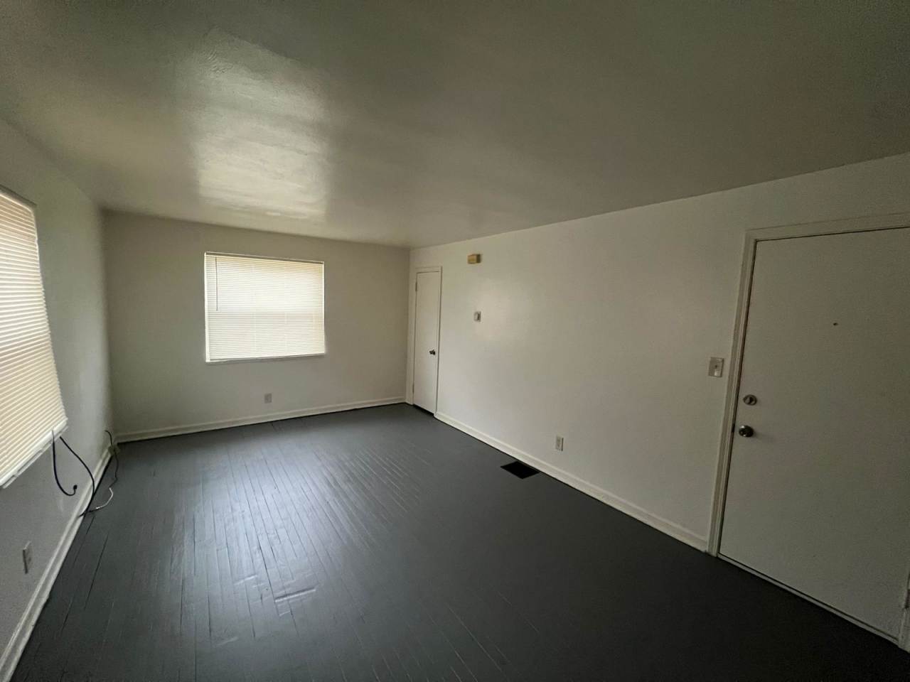 246 Basswood Avenue - 4