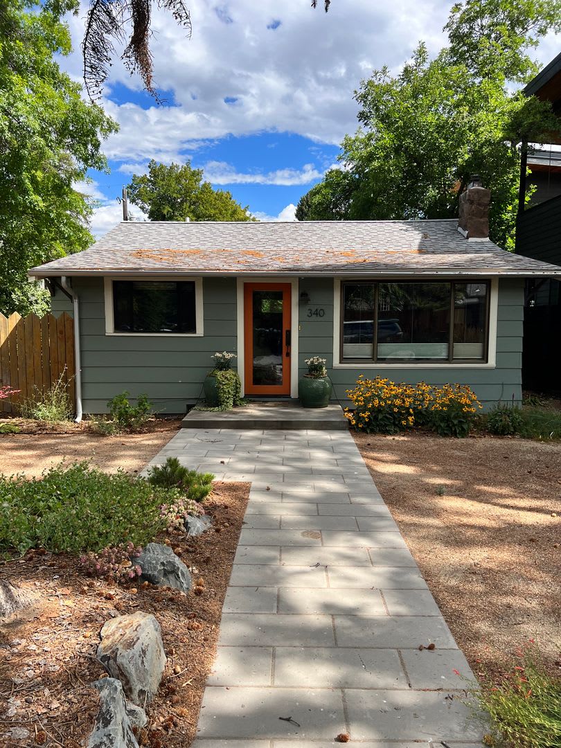 *Unfurnished* Charming, updated and walkable west side 3 BR + den/office