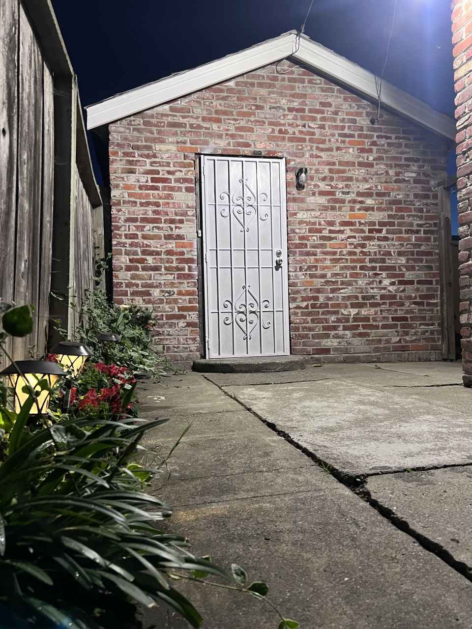 1565 Marybelle Avenue