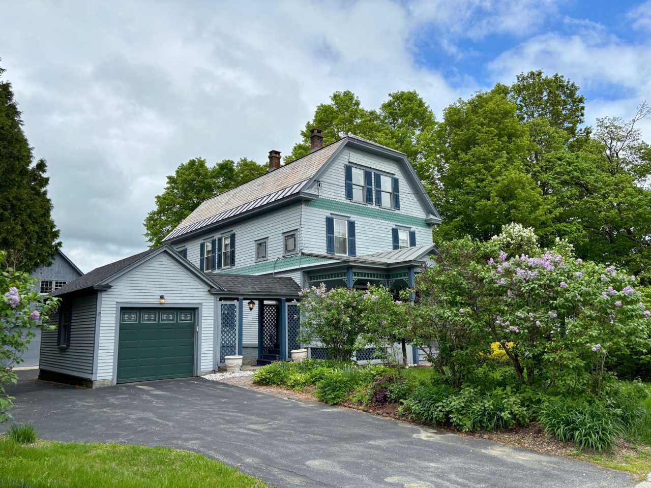 656 Main St