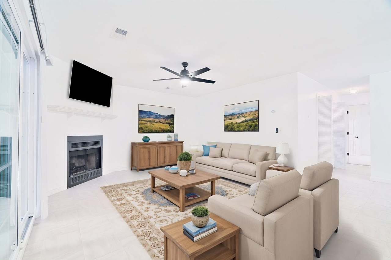 Low-Maintenance Living in Gated Park at Rivers Edge!