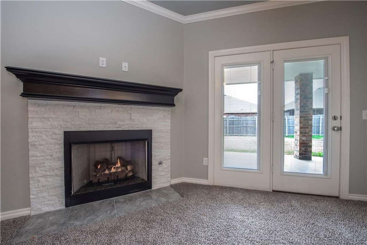 Spectacular 4 Bedroom 2 Bathroom Home in Council Ridge Community in Deer Creek Schools (Neighborhood pool, park, and playground)