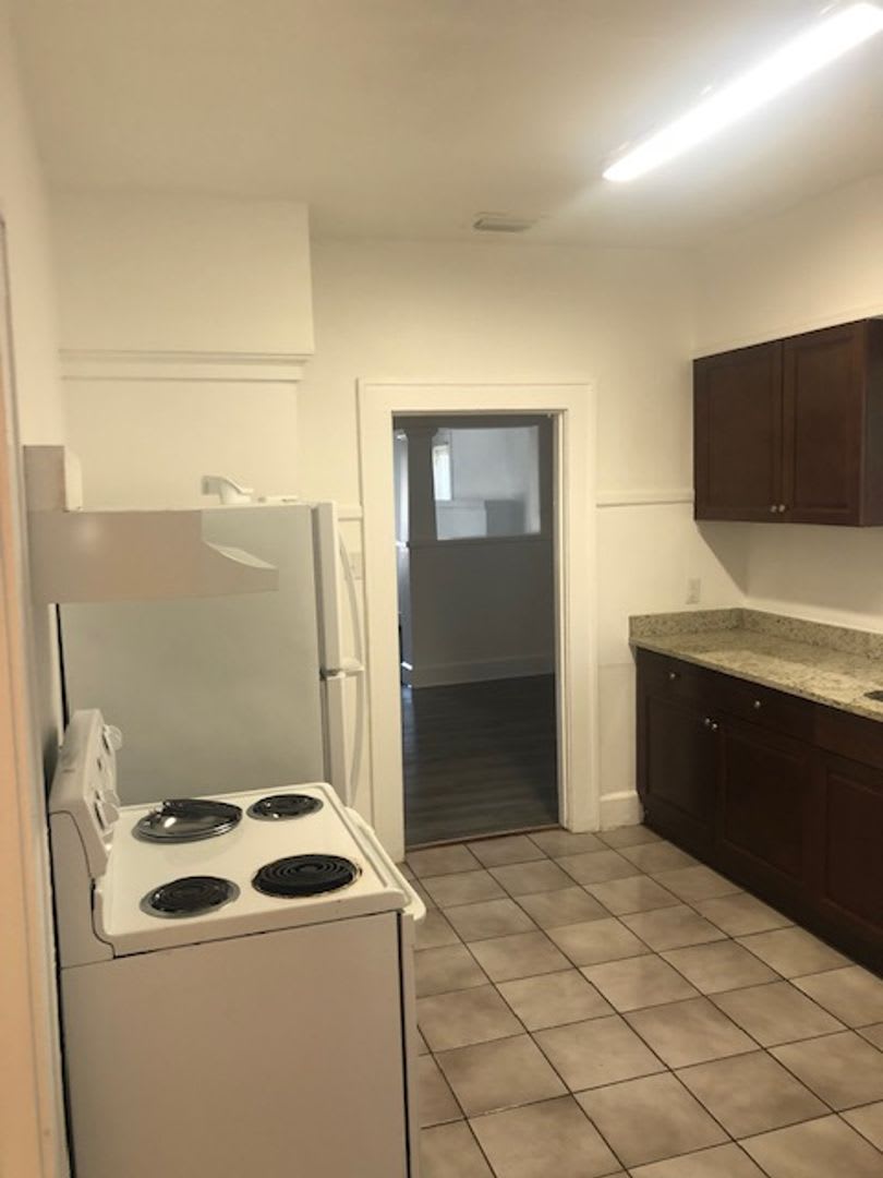 Lovely 3 bedroom 2 bathroom in St. Petersburg