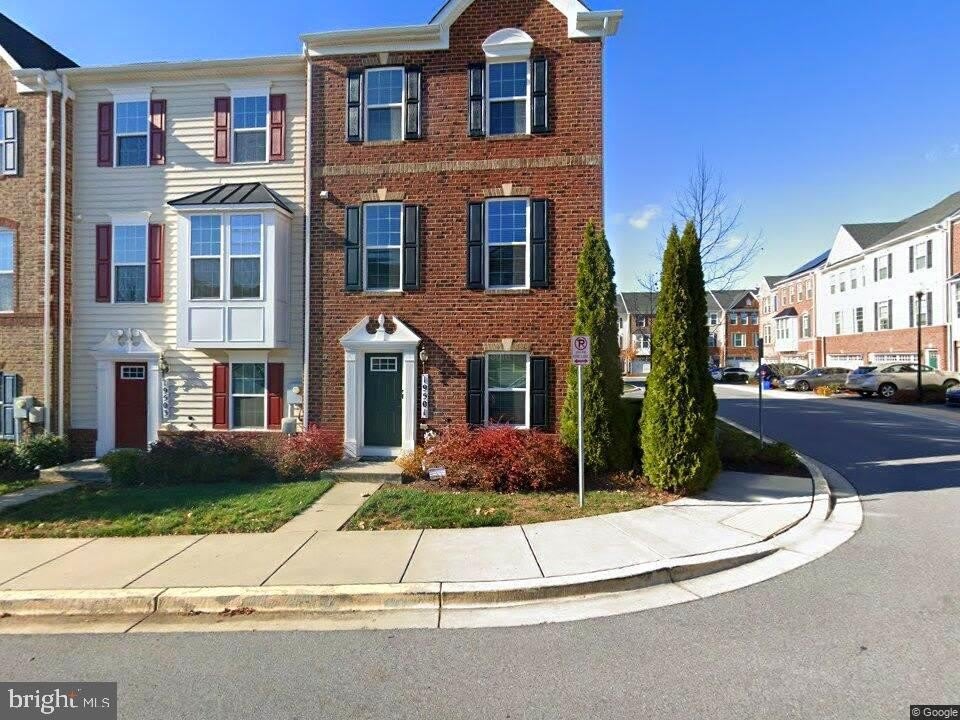 19501 VAUGHN LANDING Drive