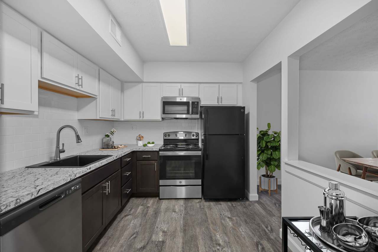 Millcroft Apartments & Townhomes