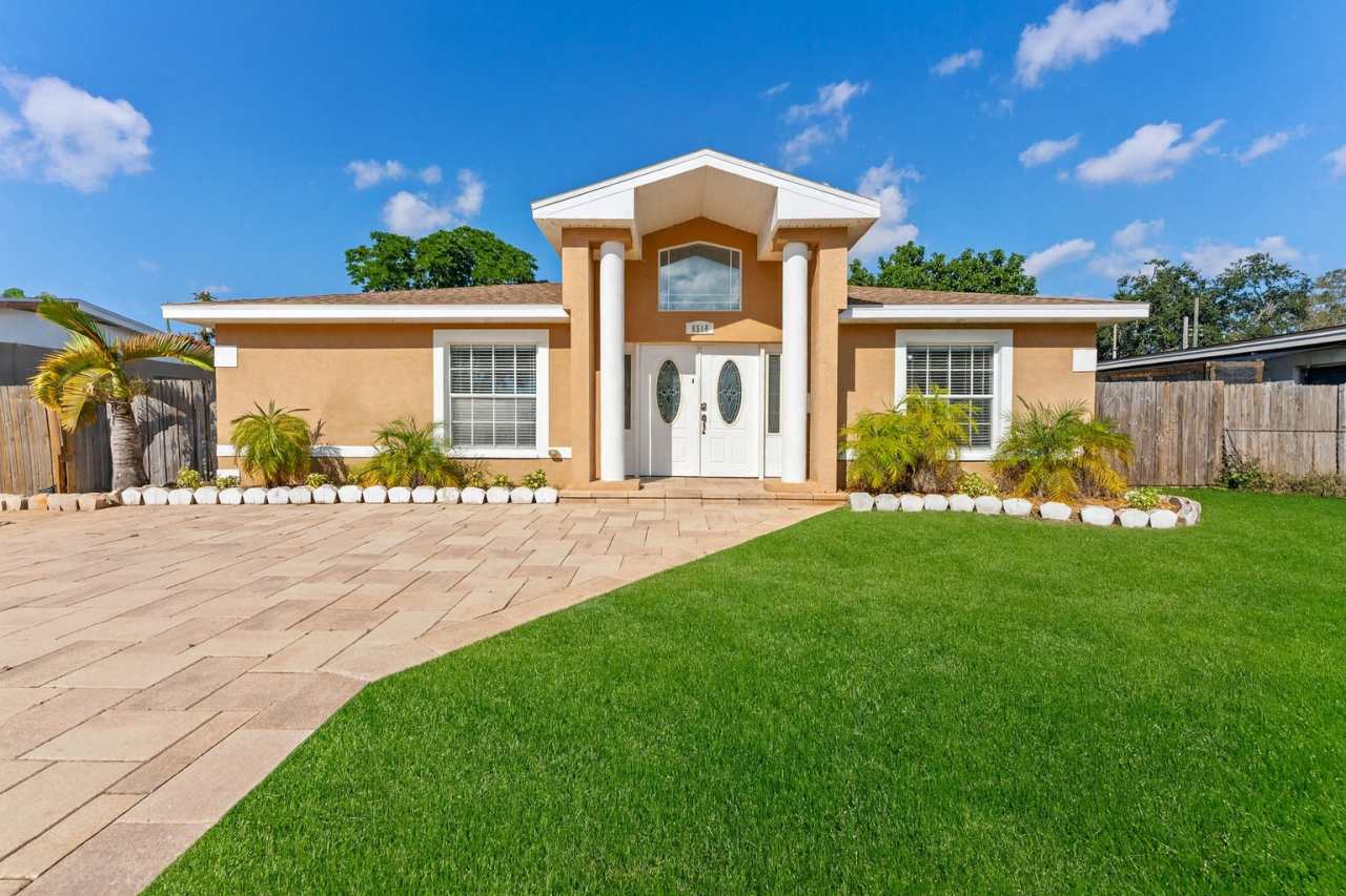 6515 34th Avenue North