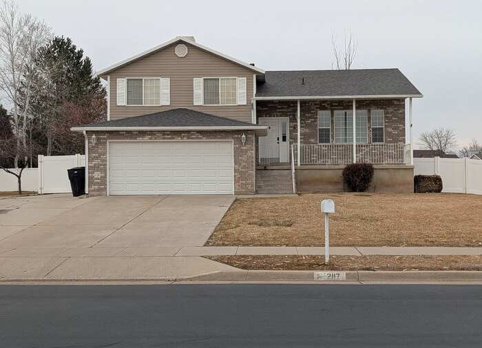 2117 West 1275 South