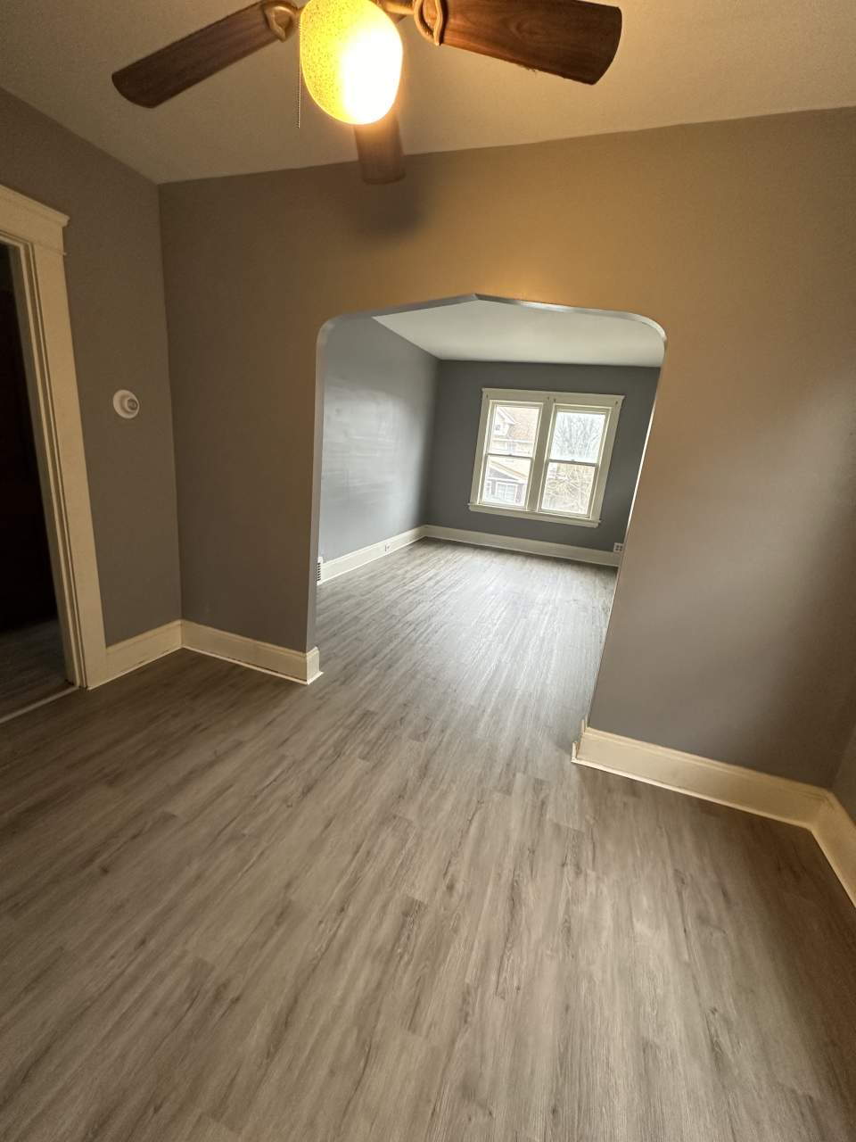 16119 Parkgrove Avenue - Upstairs