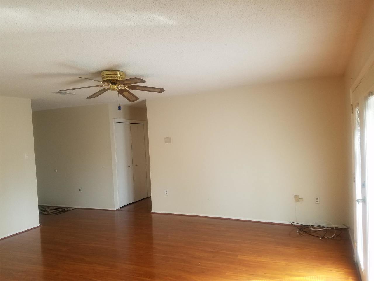 15222 Schafer Avenue