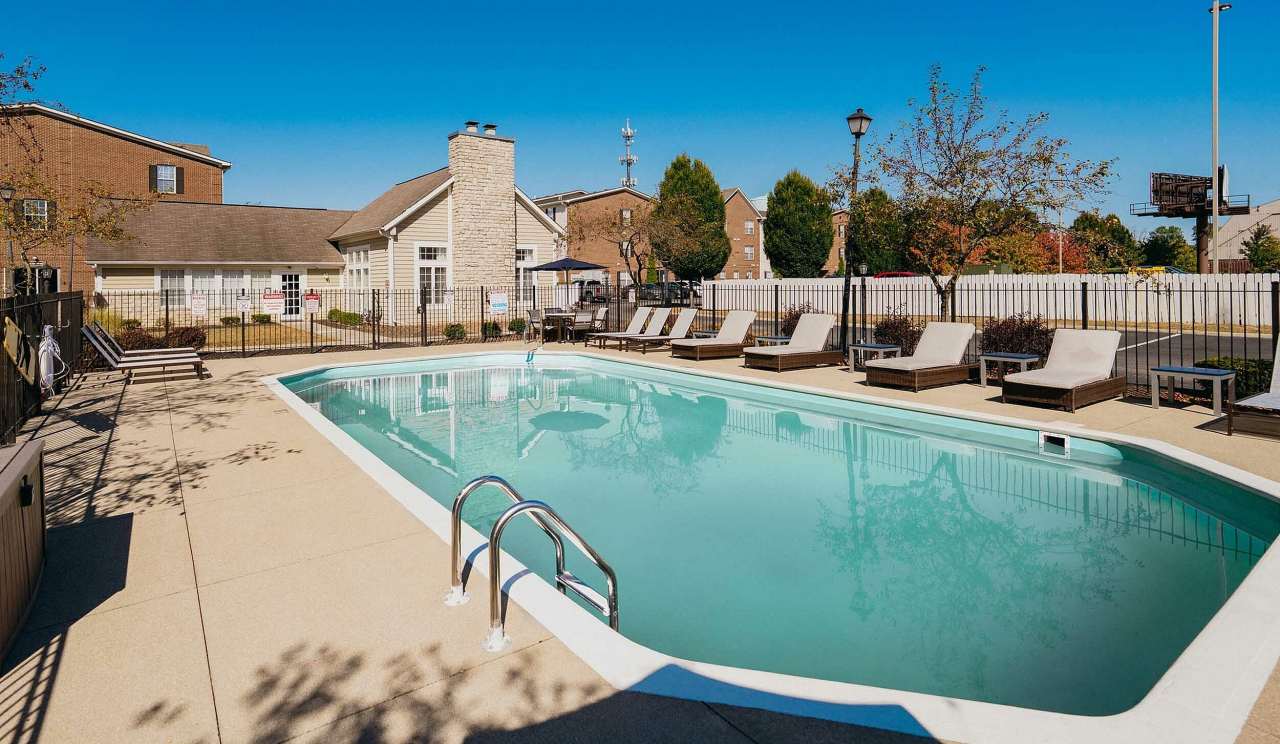 Enclave at Albany Park