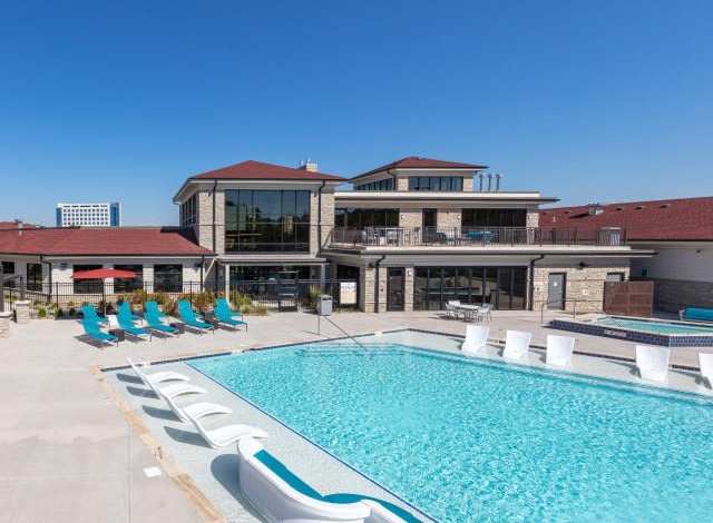 20301 E. 45th Street Unit E11