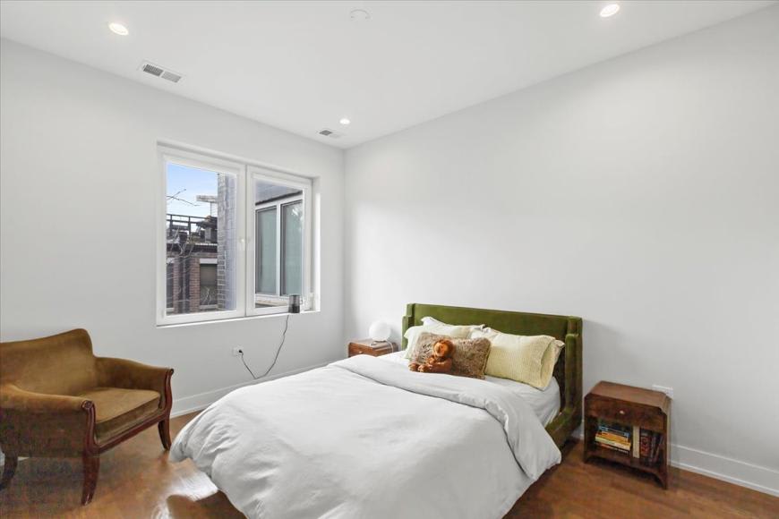 2217 West Madison St