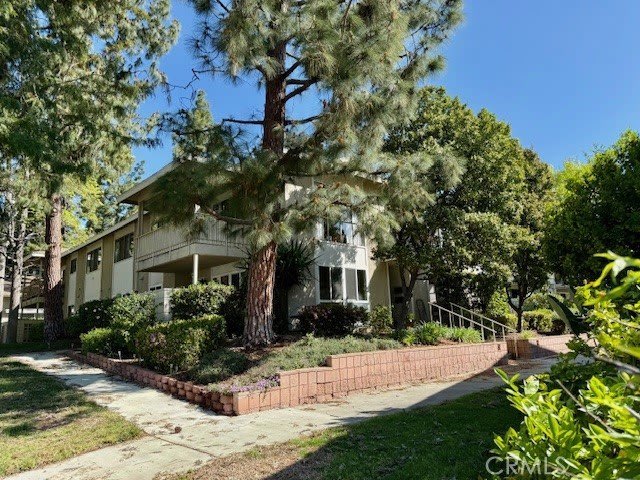 367 Avenida Castilla