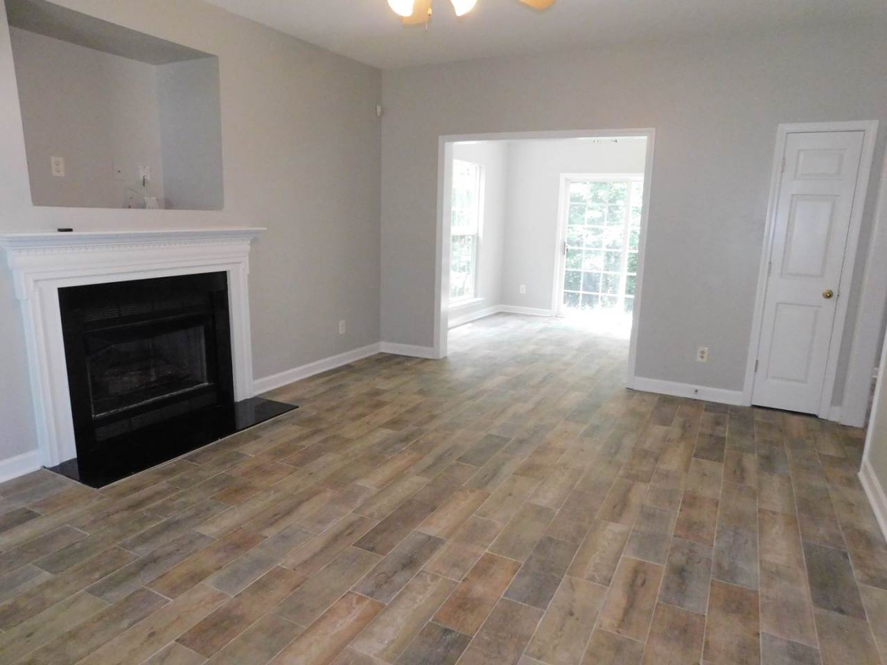 3 bedroom 2.5 bath single family home