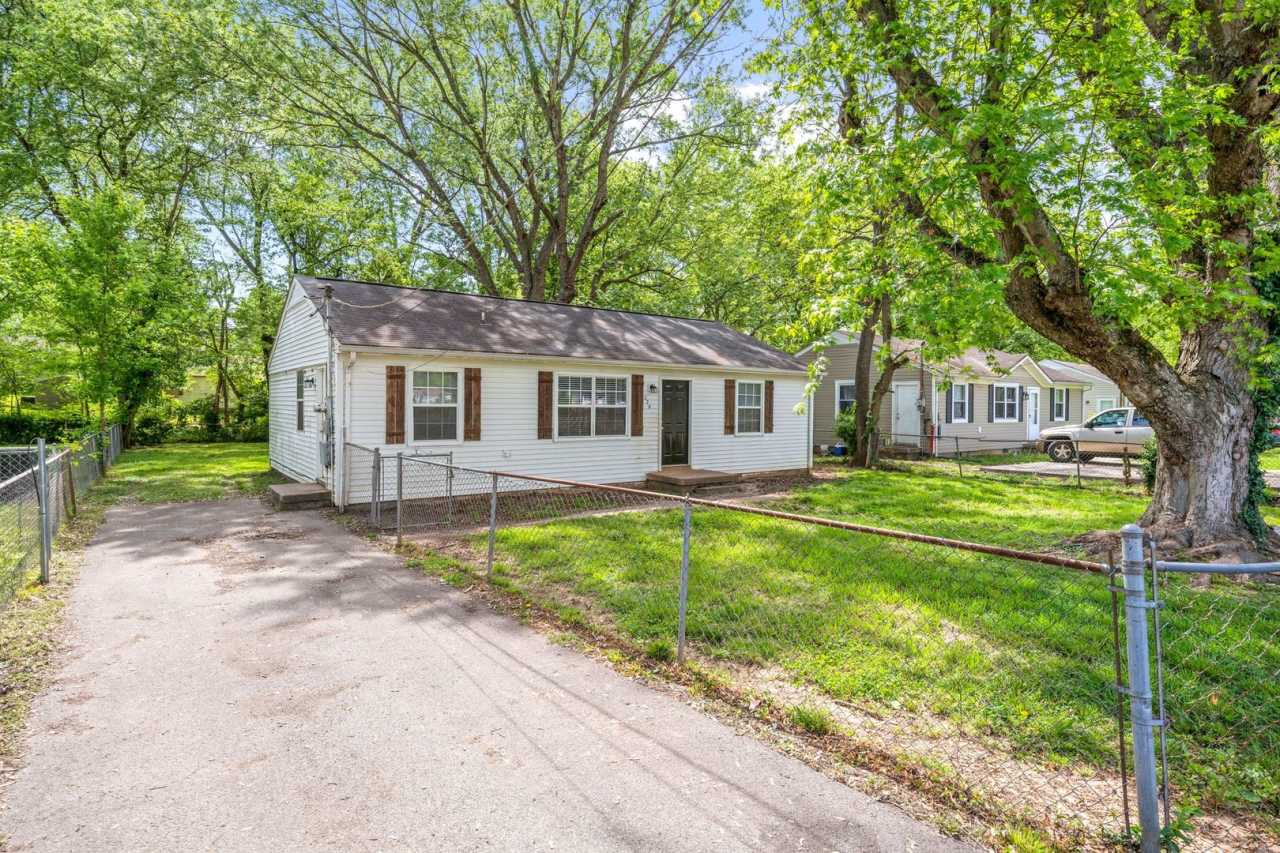 3 Bedroom Pet Friendly Home For Rent Close To Post!