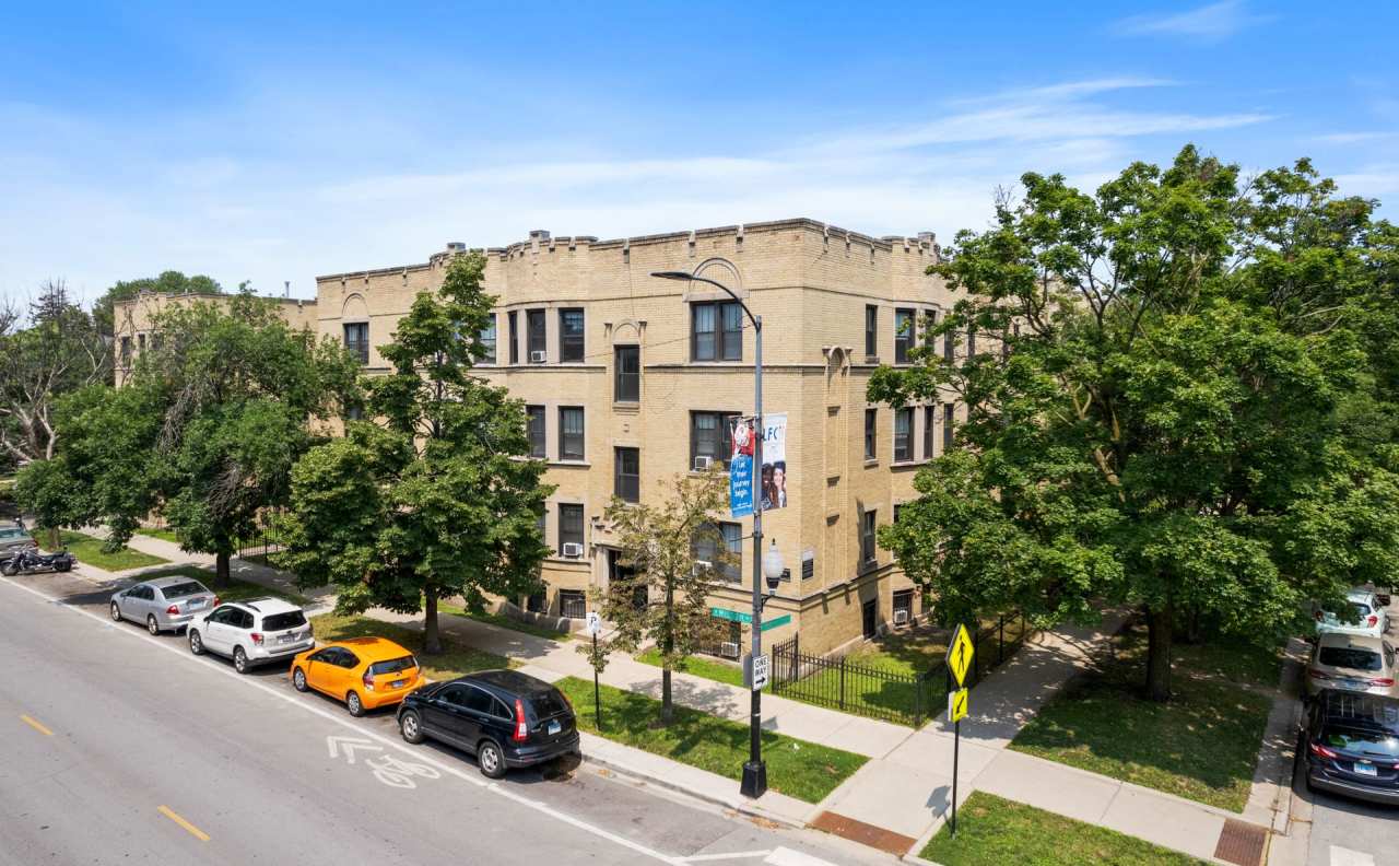 4600 North Winchester Ave.