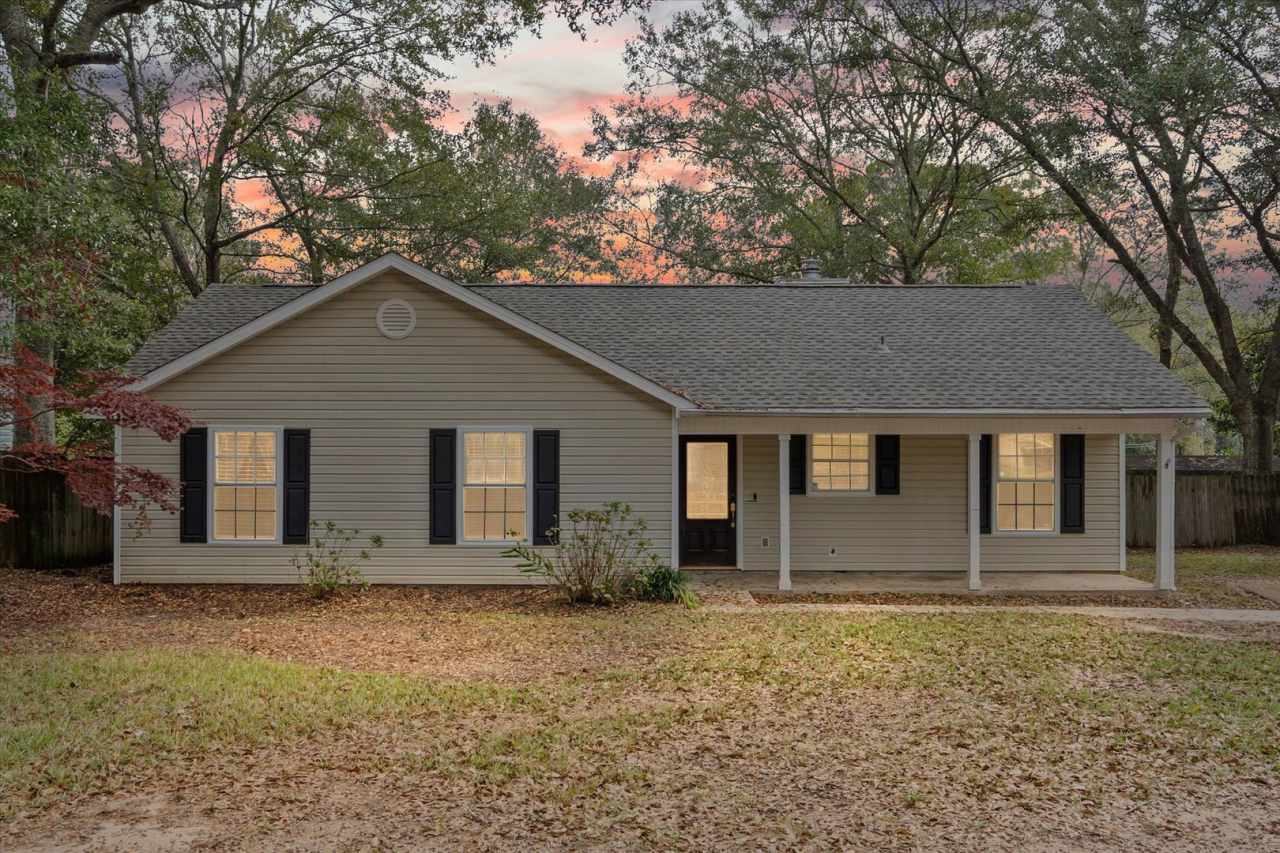 GREAT COMMUTE LOCATION!