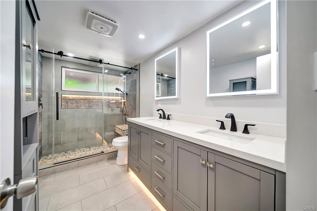 19706 Victory Boulevard