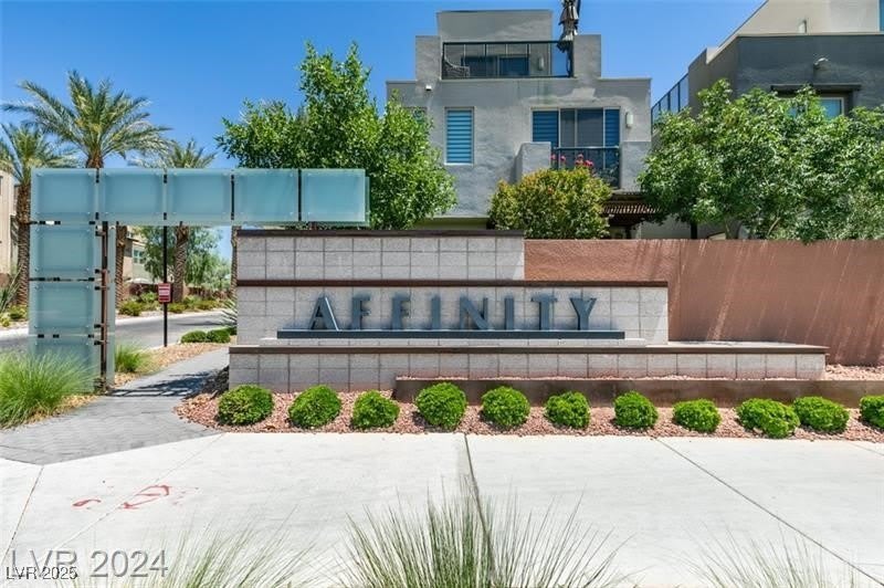 1153 Notch Peak Street