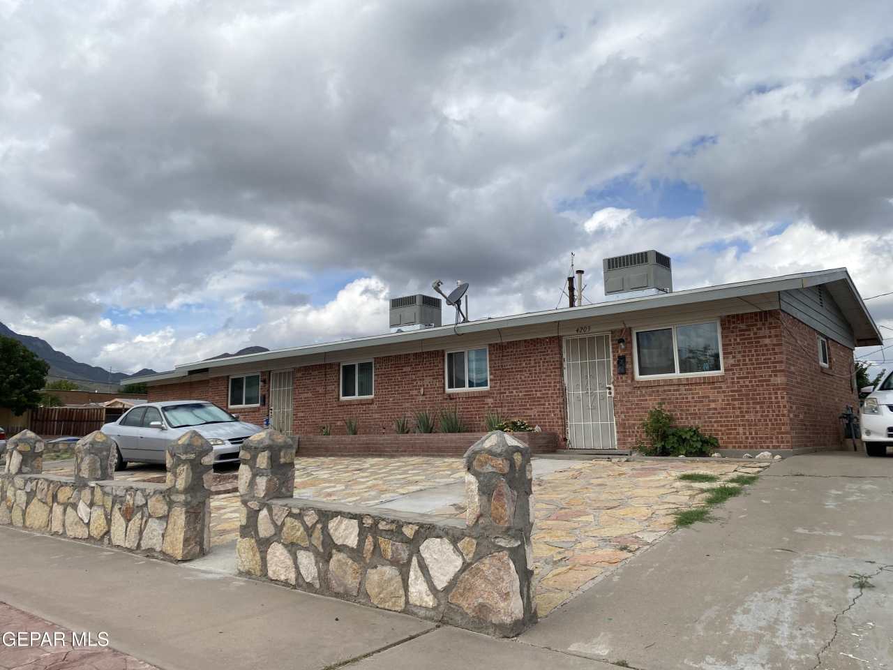 4201 Edgar Park Avenue