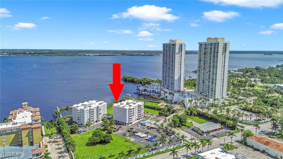 2885 Palm Beach Boulevard unit: 101