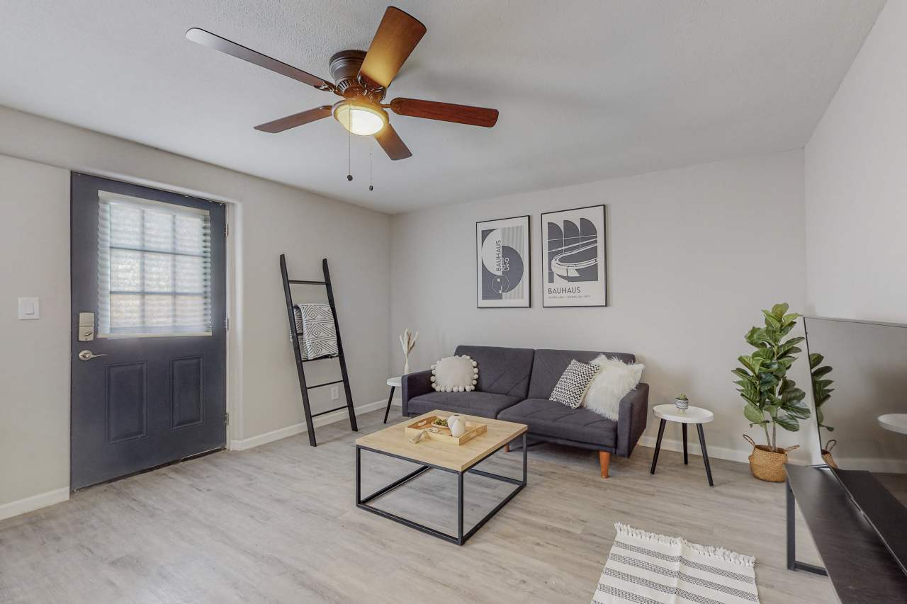 724 Truman Street Northeast