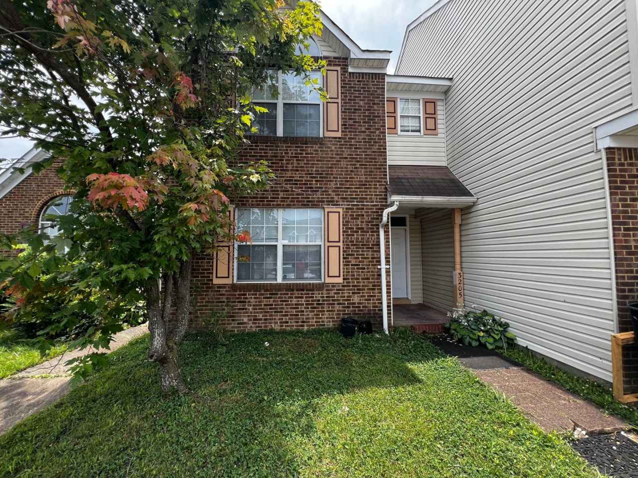 Townhome For Rent In Virginia Beach