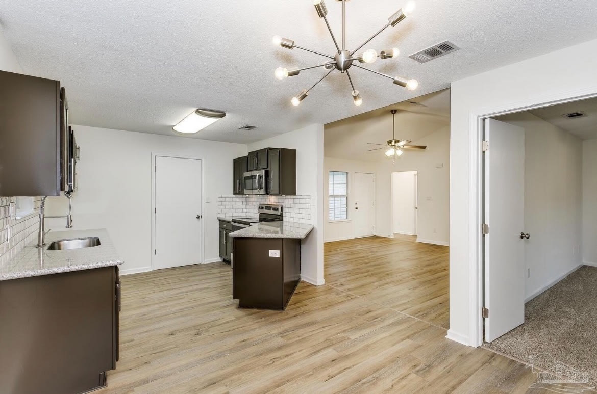 960 Pacific Silver Court