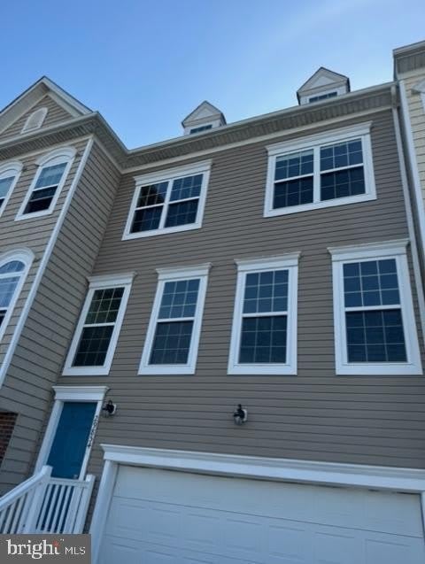 29854 PLANTATION LAKES Boulevard