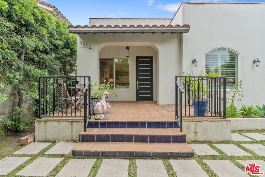 3812 Griffith View Dr