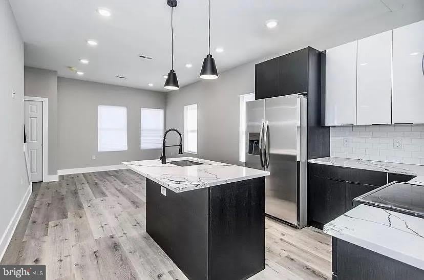 2200 N BOUVIER STREET