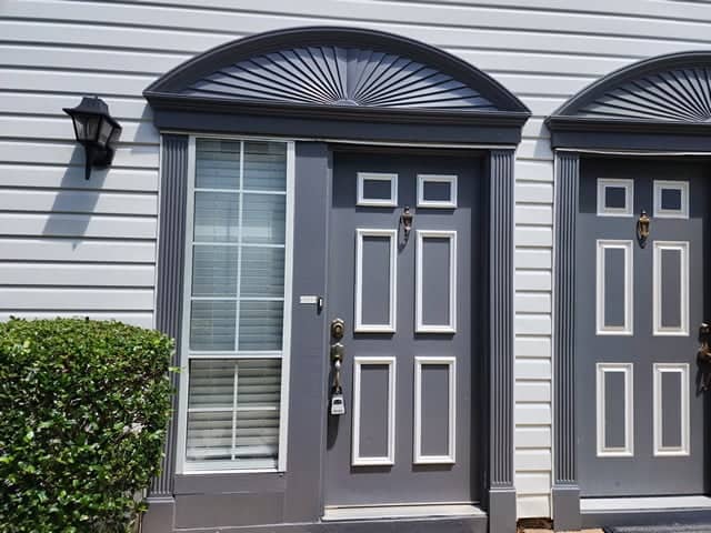 345 Ferdinand Circle - FE345