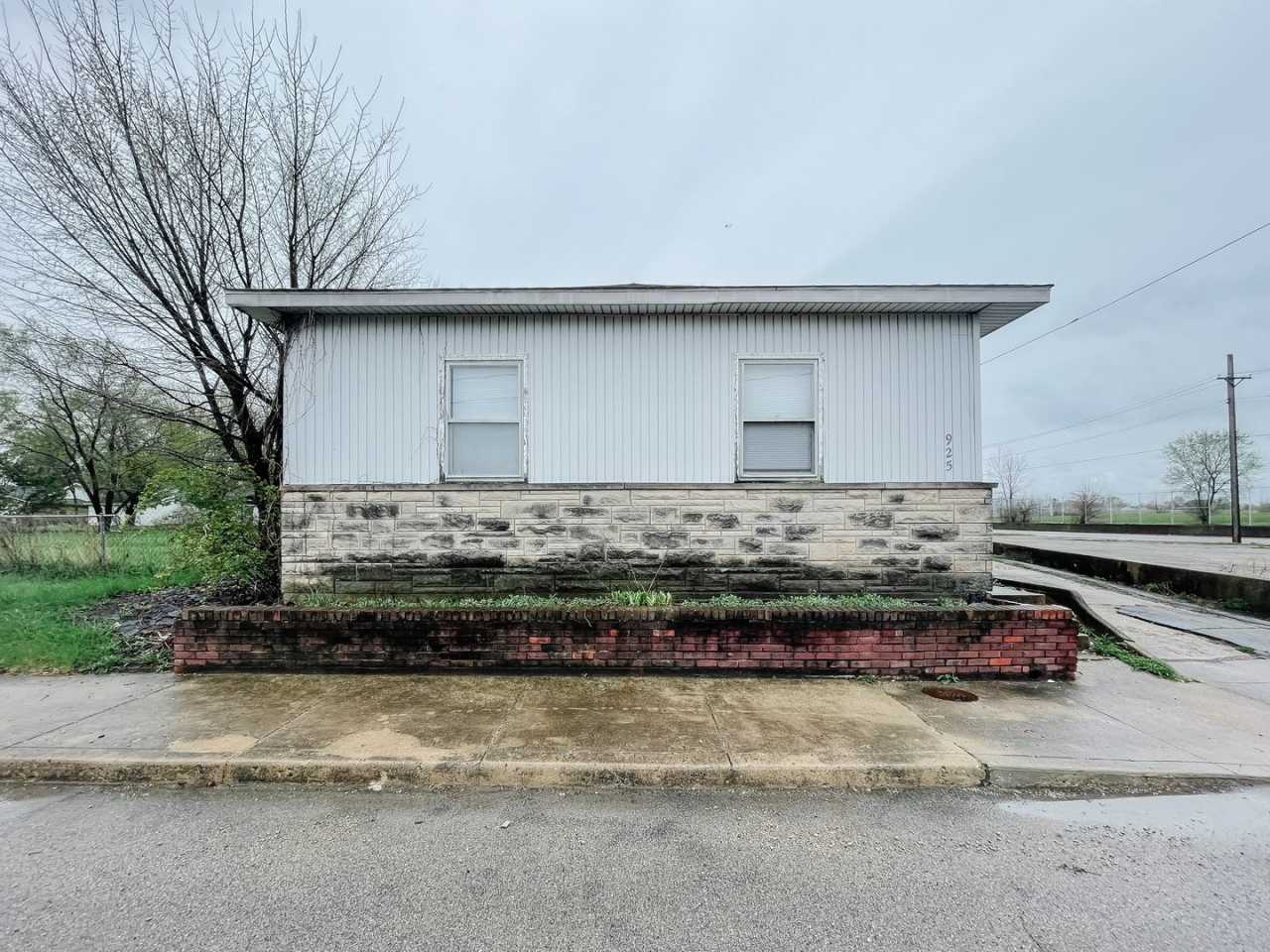 Near Downtown Muncie