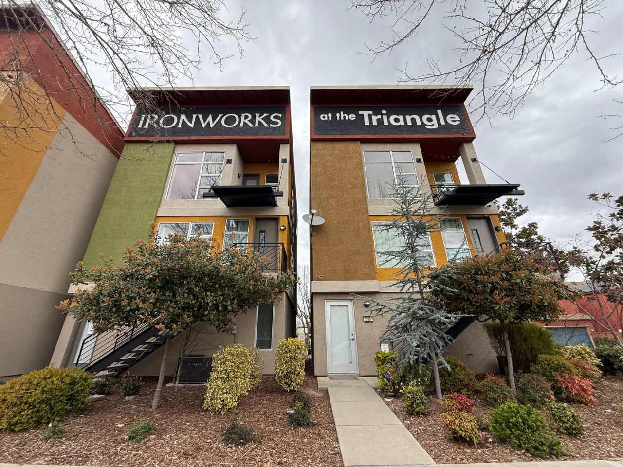 Modern 2 bedroom, 2.5 Bathroom single family home in the heart of West Sacramento, CA