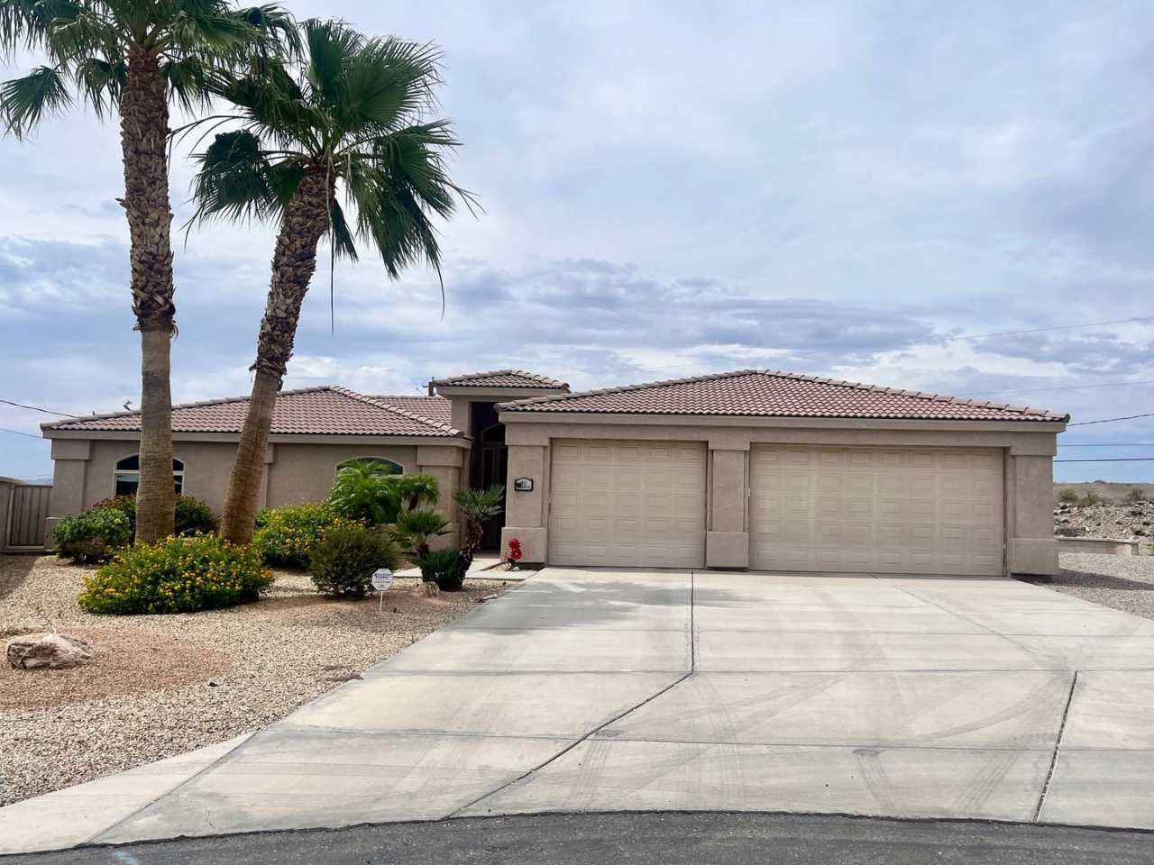 Luxury short term furnished home