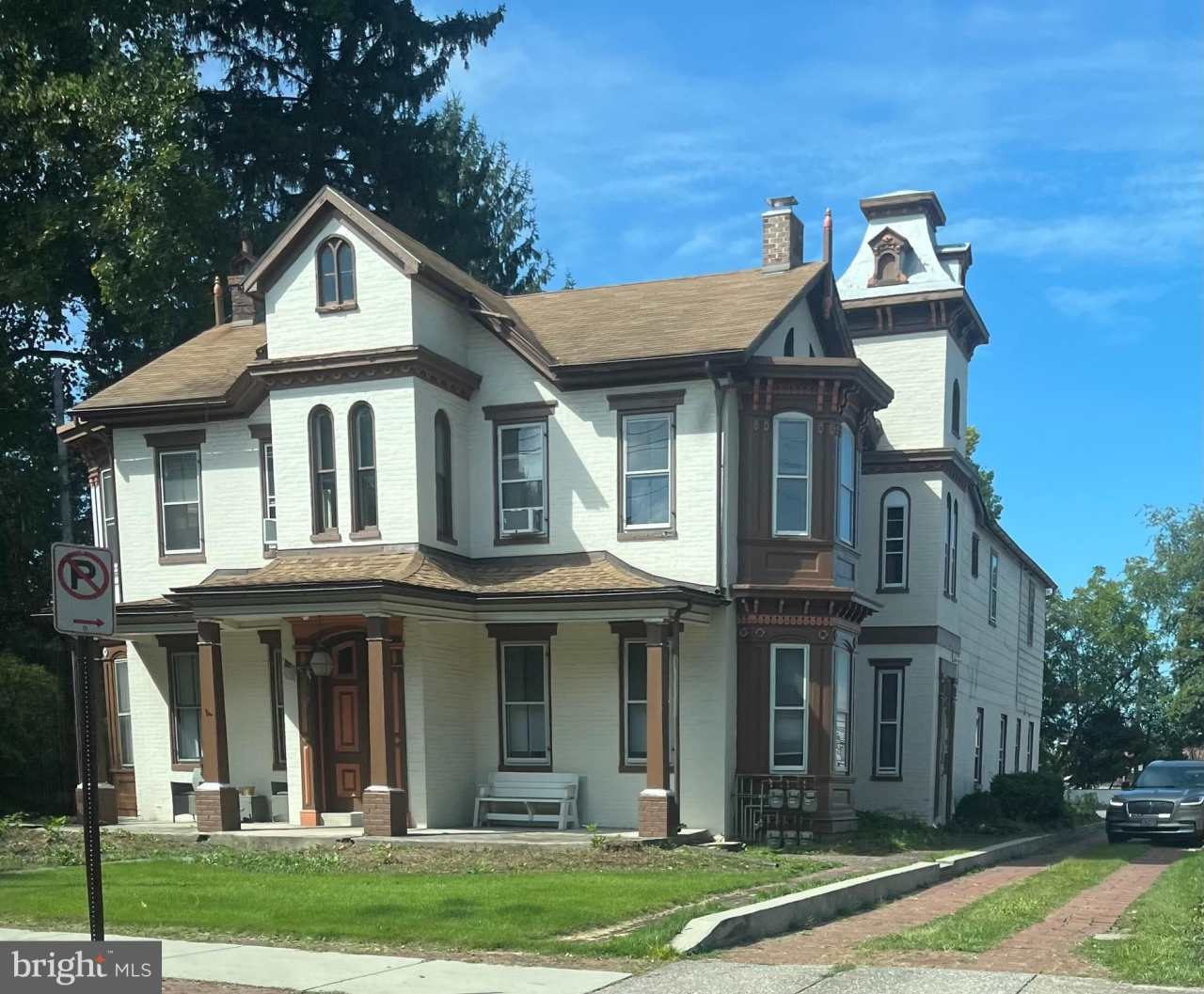 312 W MAIN Street unit: 2