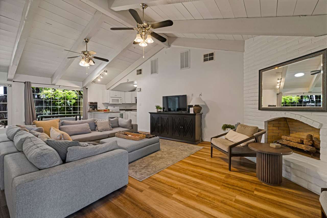 Train Station Apartments