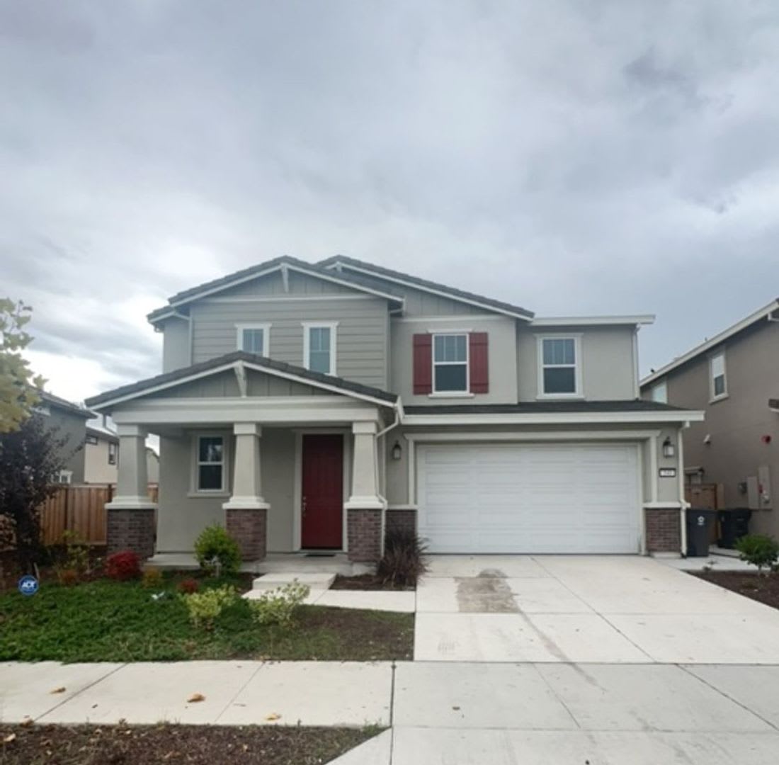 Coming Soon!! Beautiful 3-bedroom, 3-bathroom home located in the vibrant community of Lathrop, CA.