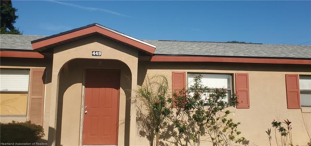 449 Las Palmas Circle
