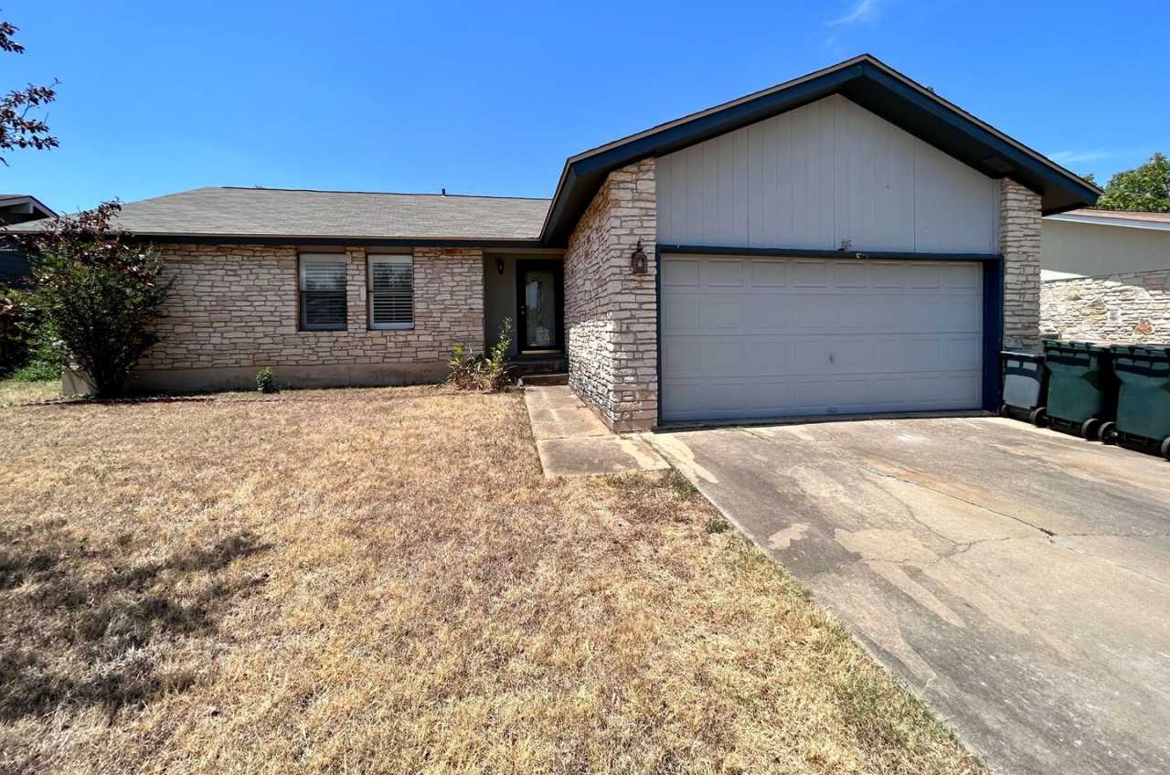 906 Spring Tree St 78681 |3 Bed 2 Bath 2 Car garage $1795 | 1/2 OFF FIRST MONTH RENT!