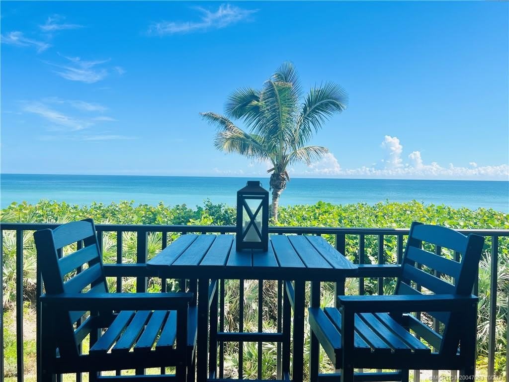 7380 S Ocean Drive unit: 221
