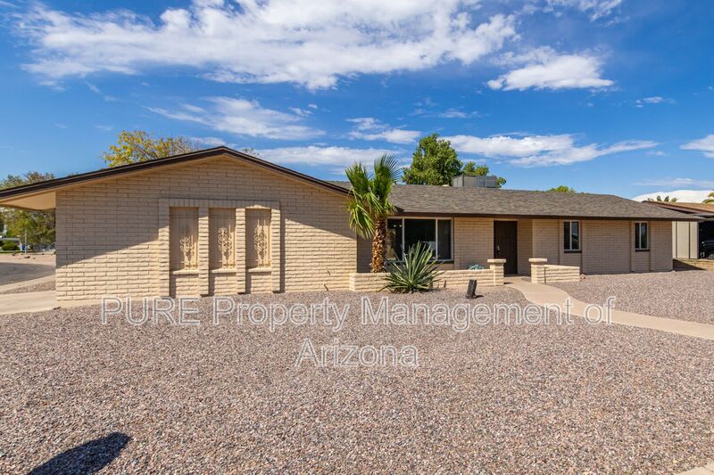 2234 E Dartmouth Street