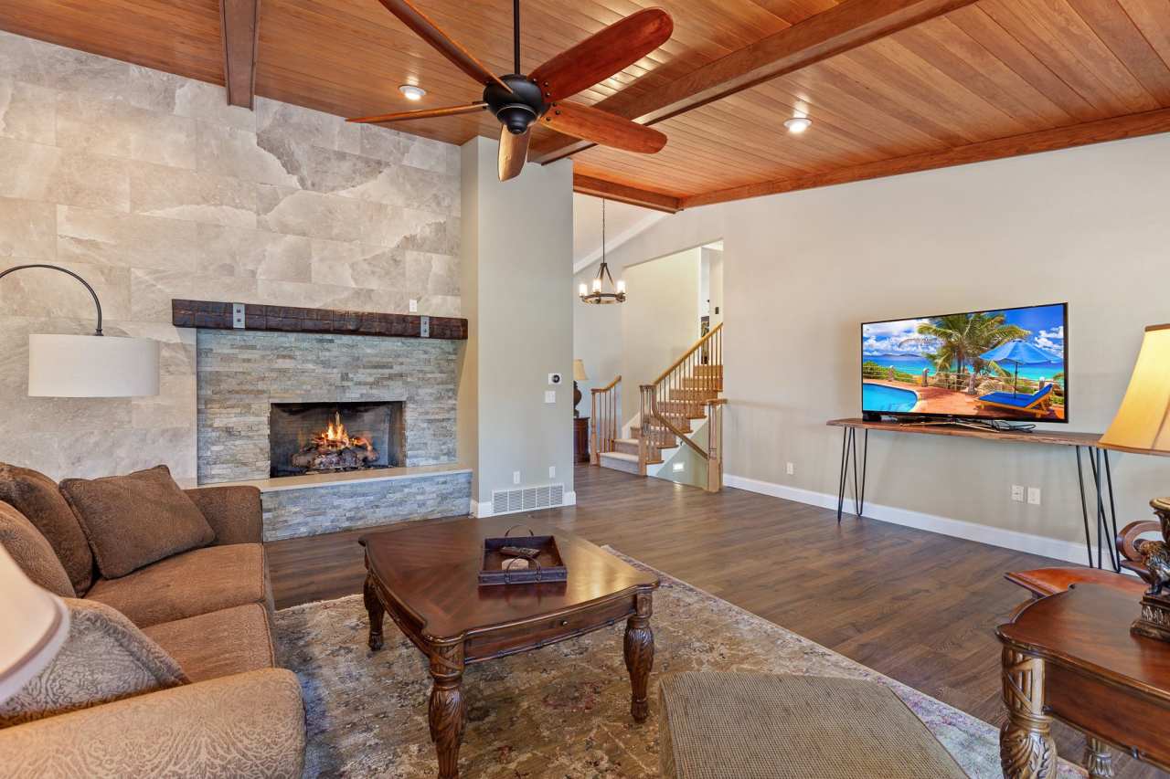 10101 North Pines Road