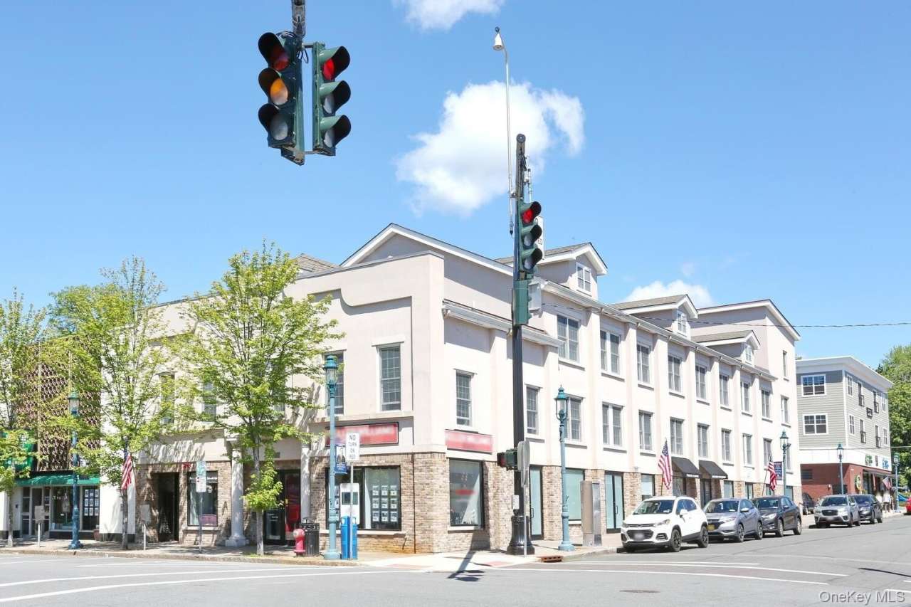 21 E Central Avenue unit: 206