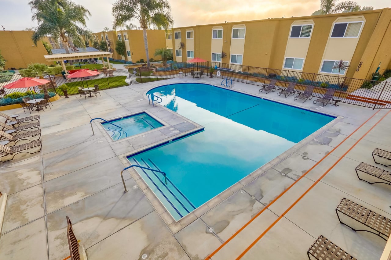 Whiffle Tree Apartment Homes