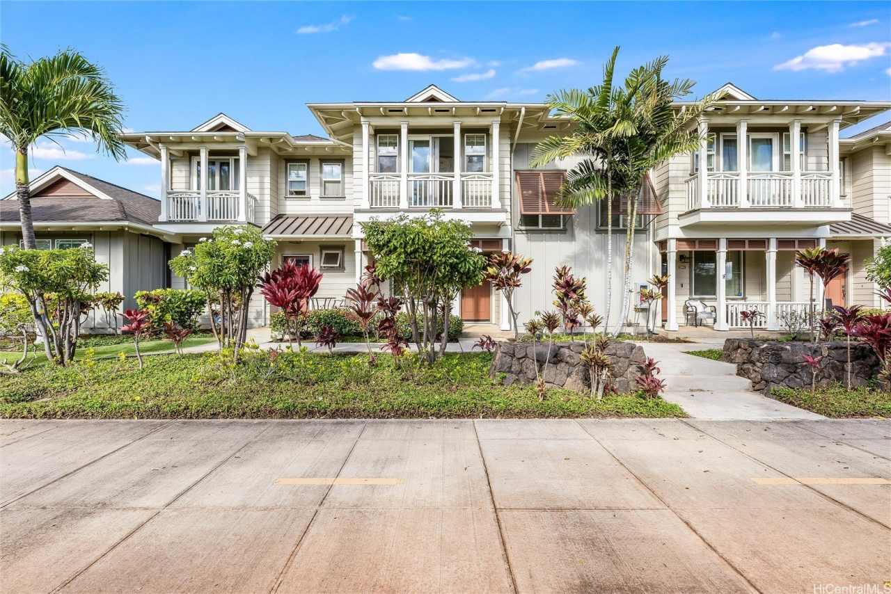 91-1383 Kaiokia Street unit: 2003